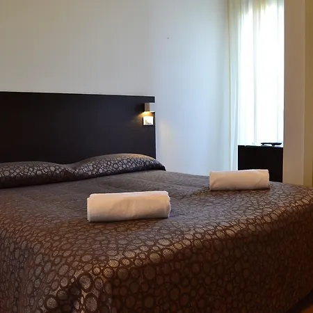 Morena Hotel