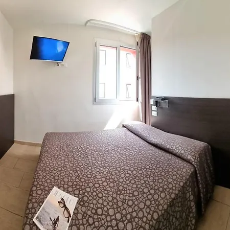 Morena Hotell 3*